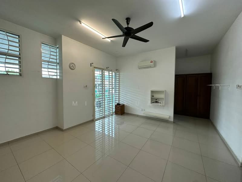 Rumah Teres 2 Tingkat untuk Disewa di Taman Bakap Indah - Mike Kuar - PropertyGuru.com.my