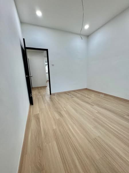 Rumah Teres 2 Tingkat untuk Dijual di Bandar Baru Permas Jaya - Grace Chiew - Interior - PropertyGuru.com.my