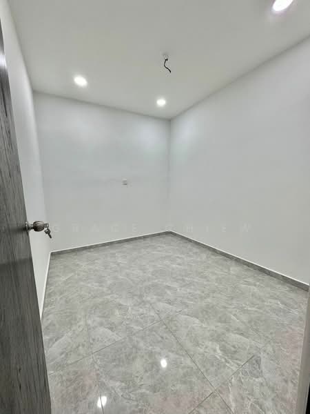 Rumah Teres 2 Tingkat untuk Dijual di Bandar Baru Permas Jaya - Grace Chiew - Interior - PropertyGuru.com.my