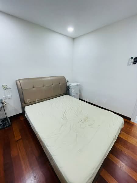 Condominium for Rent at Paraiso Residence @ The Earth - Grace Tham - Bedroom - PropertyGuru.com.my