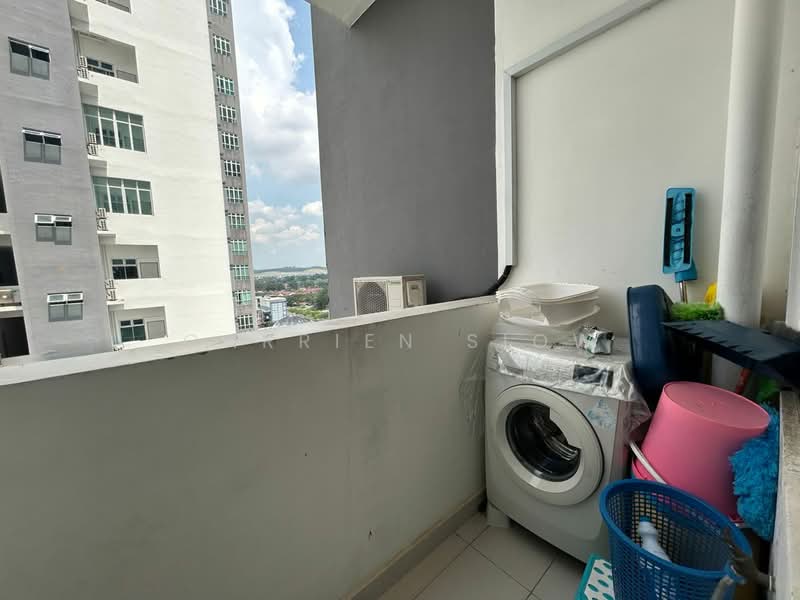 Servis Apartment untuk Dijual di Manhattan - Carrien Siow - Balcony - PropertyGuru.com.my