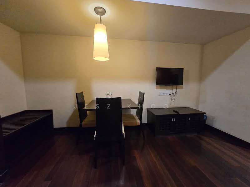 Service Residence for Sale at Sunway Pyramid Tower Resort - JESZ KHOO - Dining Room - PropertyGuru.com.my