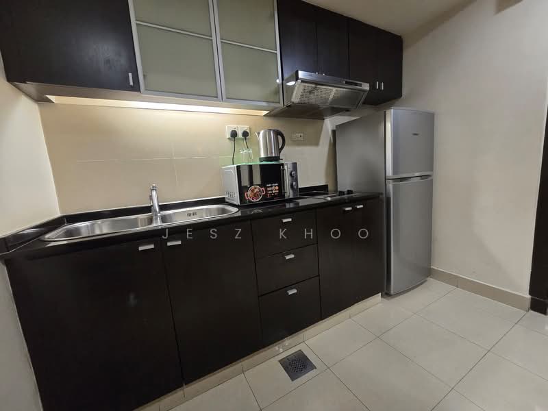 Service Residence for Sale at Sunway Pyramid Tower Resort - JESZ KHOO - Kitchen - PropertyGuru.com.my