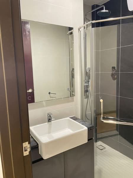 Condominium for Rent at Amberside @ Country Garden Danga Bay - Cheryl Tey - Bathroom - PropertyGuru.com.my