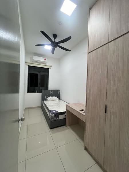 Apartment for Rent at D7 (D'Seven Lagoon Perdana) - Linn Sei Ching - Bedroom - PropertyGuru.com.my