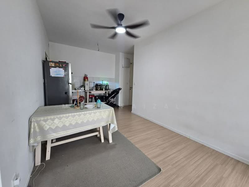 Servis Apartment untuk Dijual di Tuan 2egacy - Mohd Faizal - Living Room - PropertyGuru.com.my