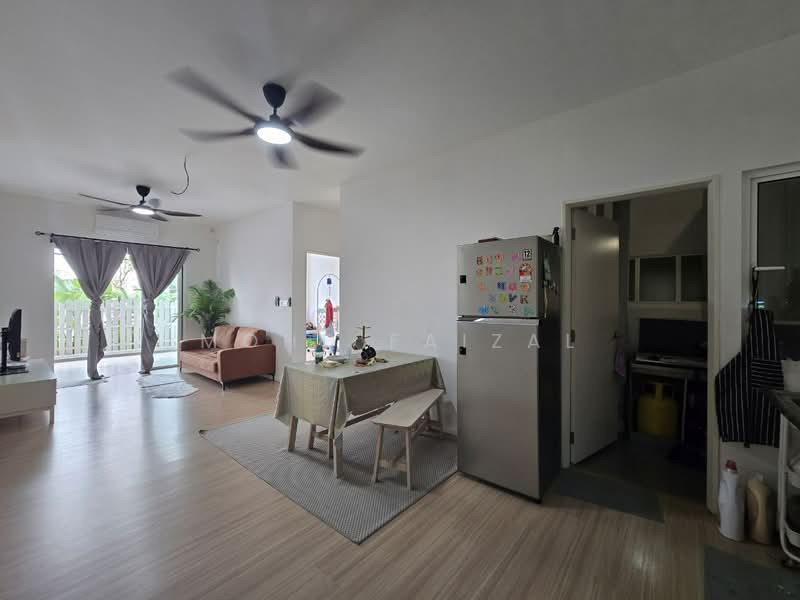 Servis Apartment untuk Dijual di Tuan 2egacy - Mohd Faizal - Living Room - PropertyGuru.com.my