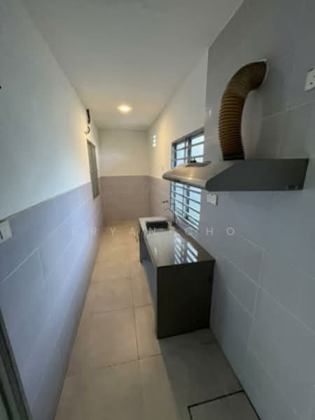 Rumah Teres 1 Tingkat untuk Dijual di Taman Bukit Mewah (Kajang) - Bryan Cho - Kitchen - PropertyGuru.com.my