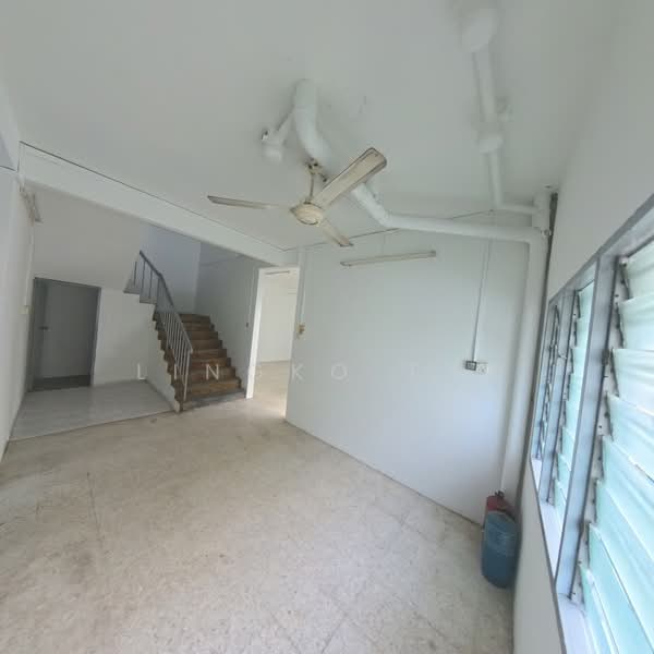 Semi-Detached House for Sale in Sitiawan (Perak) - Lingko Tan - Dining - PropertyGuru.com.my