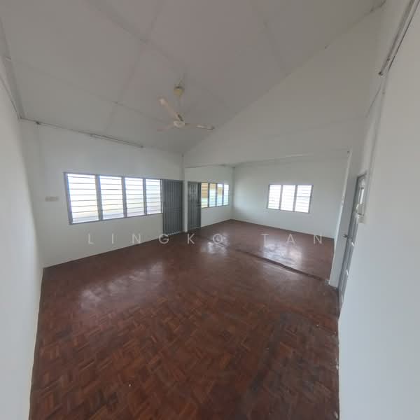 Semi-Detached House for Sale in Sitiawan (Perak) - Lingko Tan - Bedroom - PropertyGuru.com.my