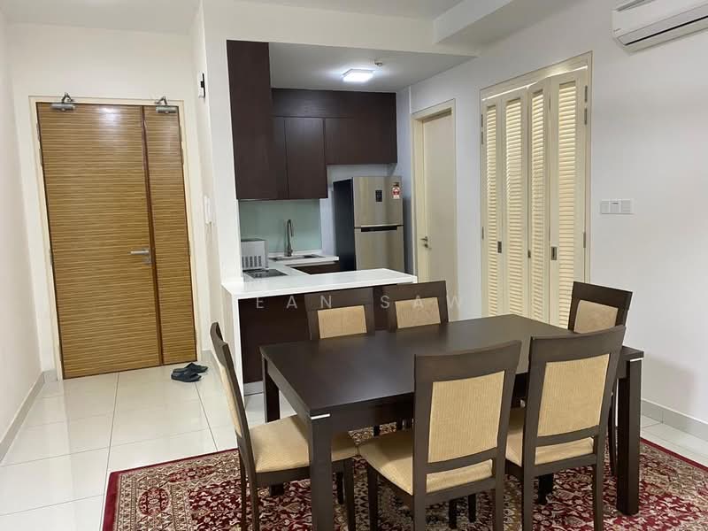 Servis Apartment untuk Disewa di Isola - Sean Saw - Dining Room - PropertyGuru.com.my