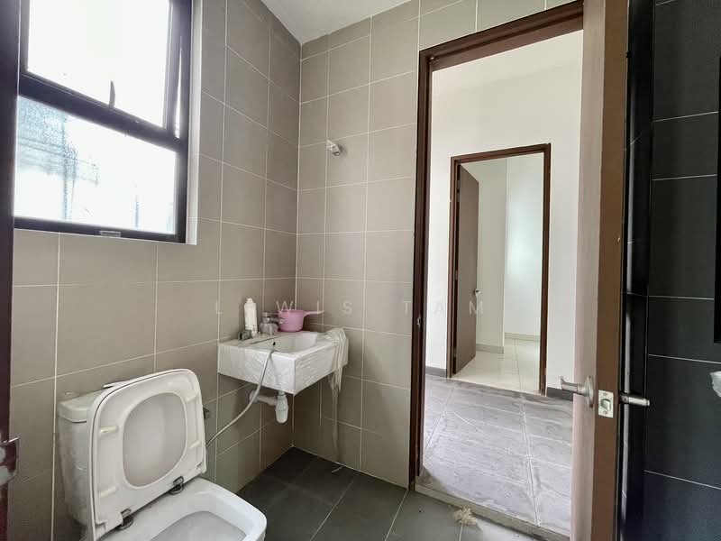 Rumah Berkembar untuk Dijual di Puchong (Selangor) - Lewis Tam - PropertyGuru.com.my