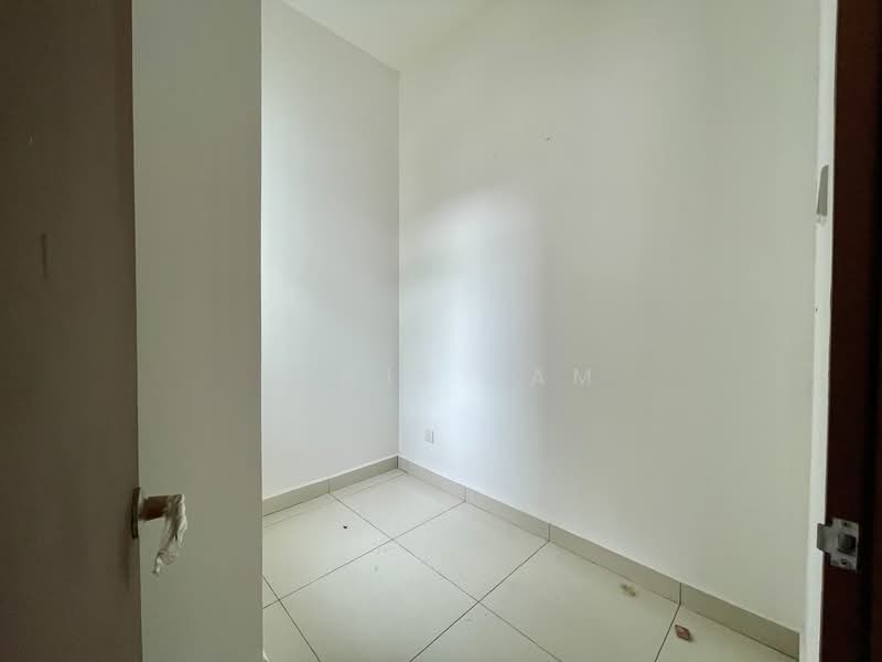 Rumah Berkembar untuk Dijual di Puchong (Selangor) - Lewis Tam - PropertyGuru.com.my