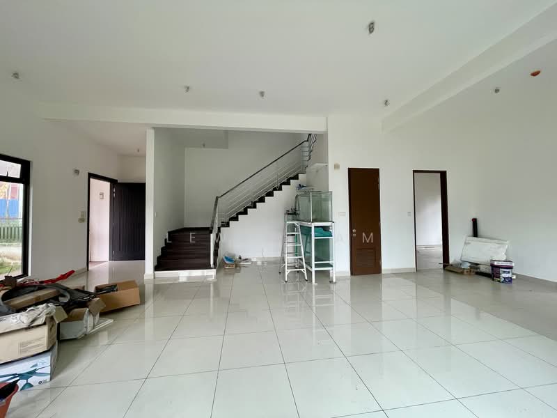 Rumah Berkembar untuk Dijual di Puchong (Selangor) - Lewis Tam - PropertyGuru.com.my