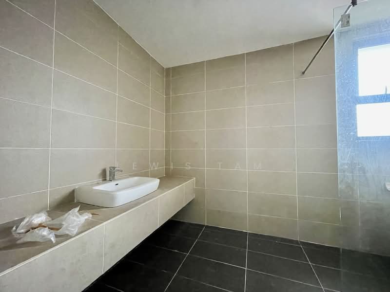 Rumah Berkembar untuk Dijual di Puchong (Selangor) - Lewis Tam - PropertyGuru.com.my