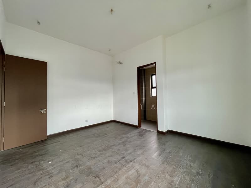 Rumah Berkembar untuk Dijual di Puchong (Selangor) - Lewis Tam - PropertyGuru.com.my