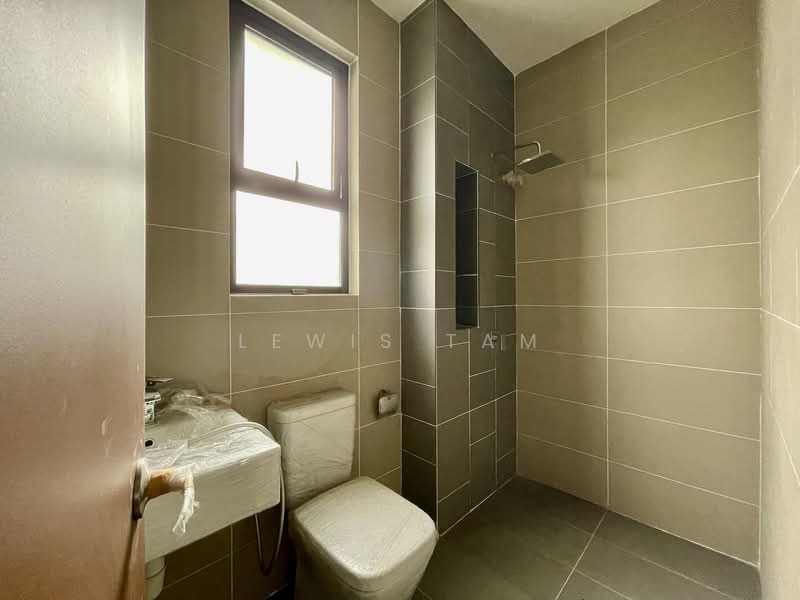 Rumah Berkembar untuk Dijual di Puchong (Selangor) - Lewis Tam - PropertyGuru.com.my