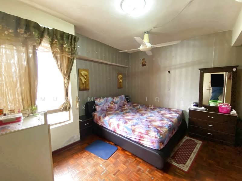 Condominium for Sale at Le Jardine Condominium - Muhammad Iqmal Rahiman - Bedroom - PropertyGuru.com.my