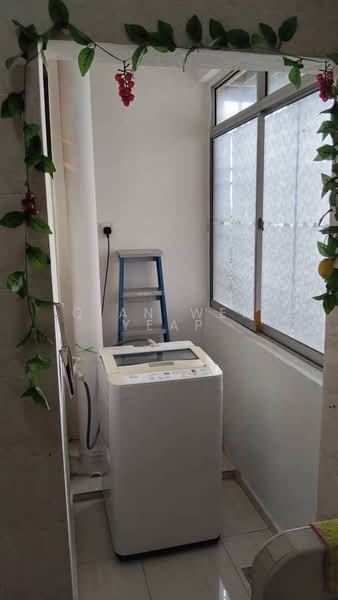 Pangsapuri untuk Disewa di Gambier Heights - Qian Wen Yeap - Balcony - PropertyGuru.com.my