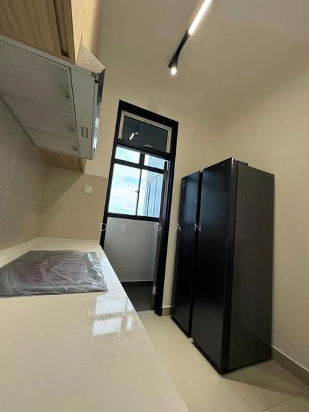 Servis Apartment untuk Disewa di TRELLIS RESIDENCES - DX GAN - Kitchen - PropertyGuru.com.my