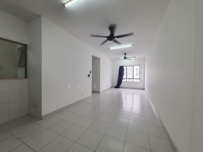Apartment for Sale at Seri Intan Apartment - Azizol . - Living Room - PropertyGuru.com.my