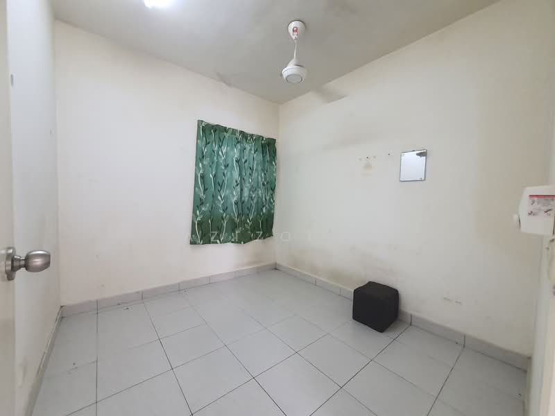 Apartment for Sale at Seri Intan Apartment - Azizol . - Interior - PropertyGuru.com.my