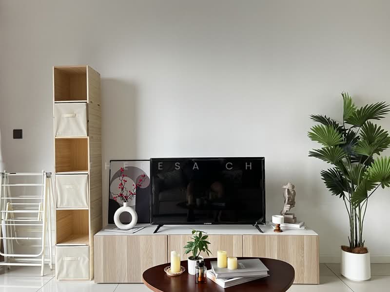 Servis Apartment untuk Disewa di Duta Park Residences - Theresa Chew - Living Room - PropertyGuru.com.my