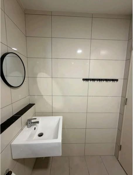 Servis Apartment untuk Disewa di Duta Park Residences - Theresa Chew - Bathroom - PropertyGuru.com.my