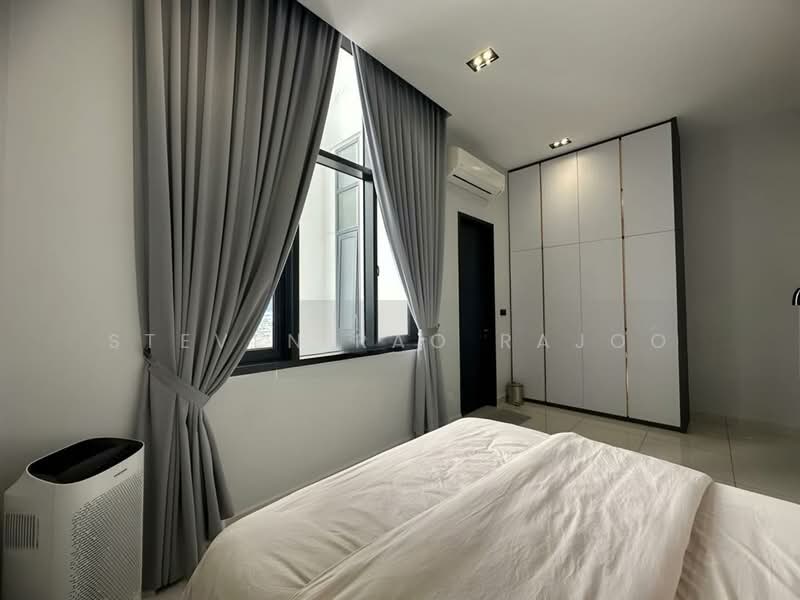Kondominium untuk Dijual di Dua Menjalara - Steven Rao Rajoo - Bedroom - PropertyGuru.com.my