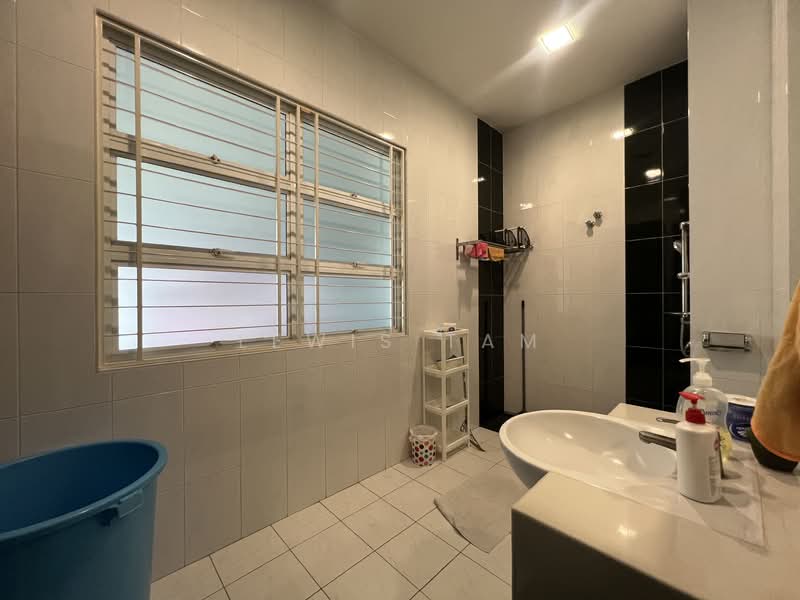 Rumah Banglo untuk Dijual di Bandar Mahkota Cheras (Cheras) - Lewis Tam - PropertyGuru.com.my