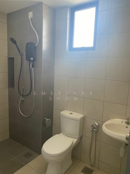 Service Residence for Rent at MIRA at Shorea Park - Emerlyne Shum - Bathroom - PropertyGuru.com.my