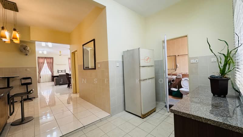 Semi-Detached House for Rent in Setia Alam (Selangor) - Jansen Khoo - Kitchen - PropertyGuru.com.my