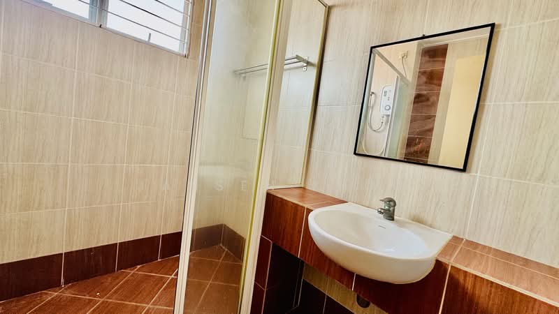 Semi-Detached House for Rent in Setia Alam (Selangor) - Jansen Khoo - Bathroom - PropertyGuru.com.my
