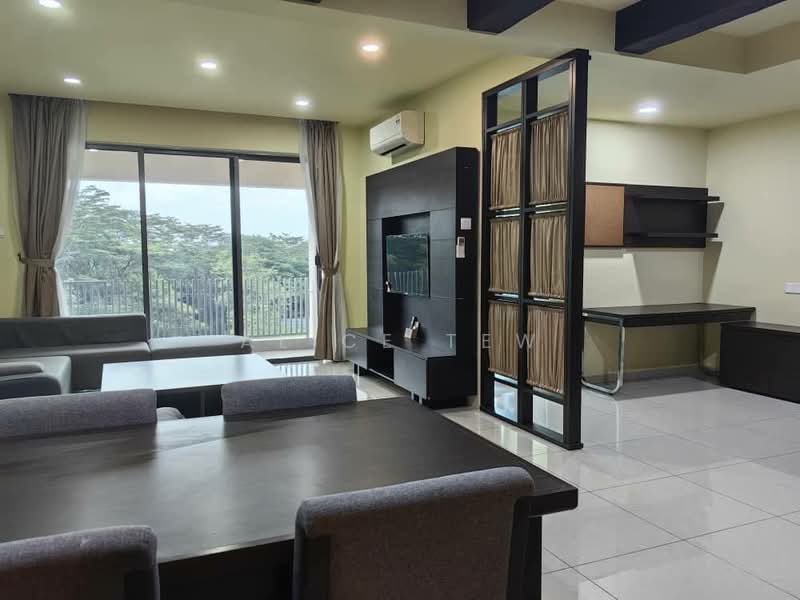 Pangsapuri untuk Disewa di Molek Pine 3 - Alice Tew - Living Room - PropertyGuru.com.my