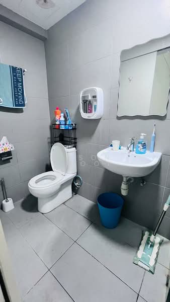 Servis Apartment untuk Disewa di Avenue D'Vogue - Jason Chooi - Bathroom - PropertyGuru.com.my