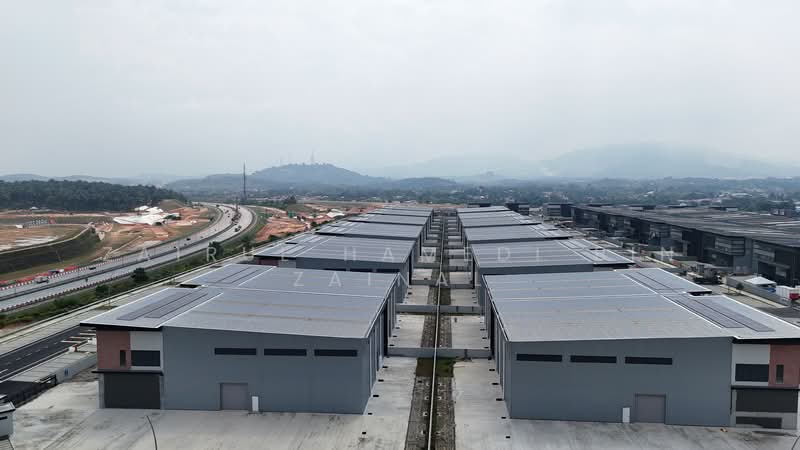 Factory for Rent in Sungai Buloh (Selangor) - Zairul Hamedi Bin Zainal - Exterior - PropertyGuru.com.my