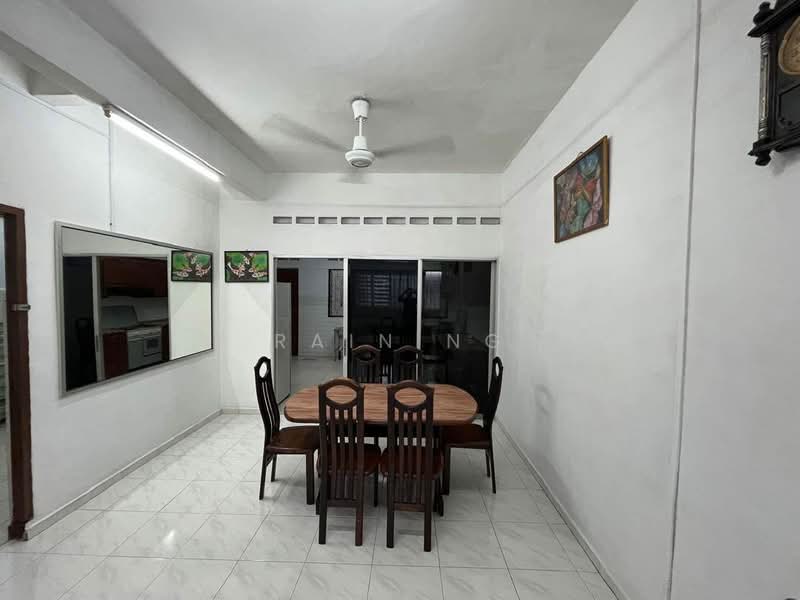 2-storey Terraced House for Rent in Taman Kolam Air (Johor Bahru) - Rain Ng - Dining Room - PropertyGuru.com.my