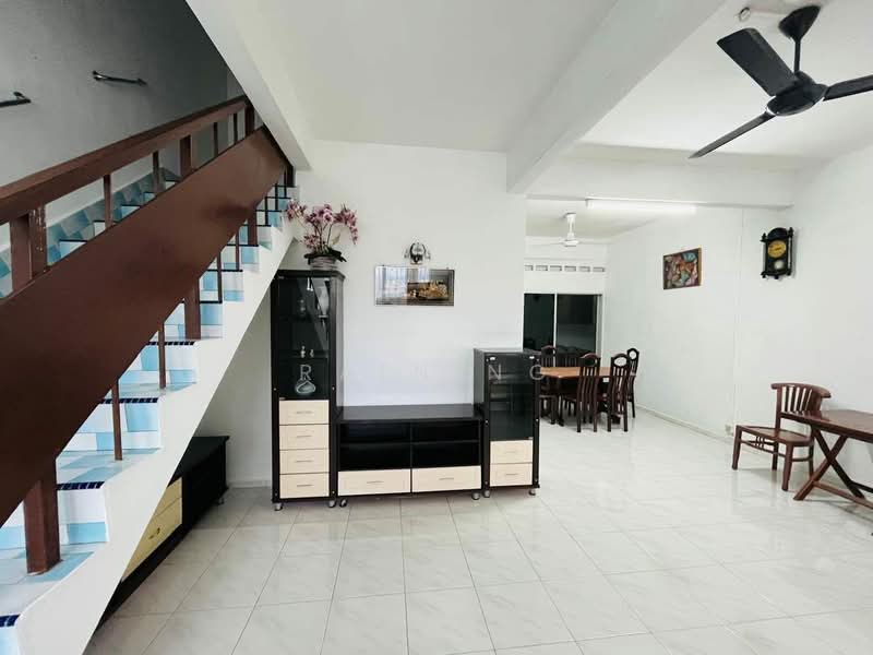 2-storey Terraced House for Rent in Taman Kolam Air (Johor Bahru) - Rain Ng - Living Room - PropertyGuru.com.my