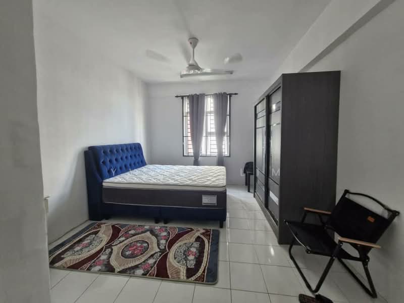 Pangsapuri untuk Dijual di Taman Pulai Mutiara - Yvonne Lim - Bedroom - PropertyGuru.com.my