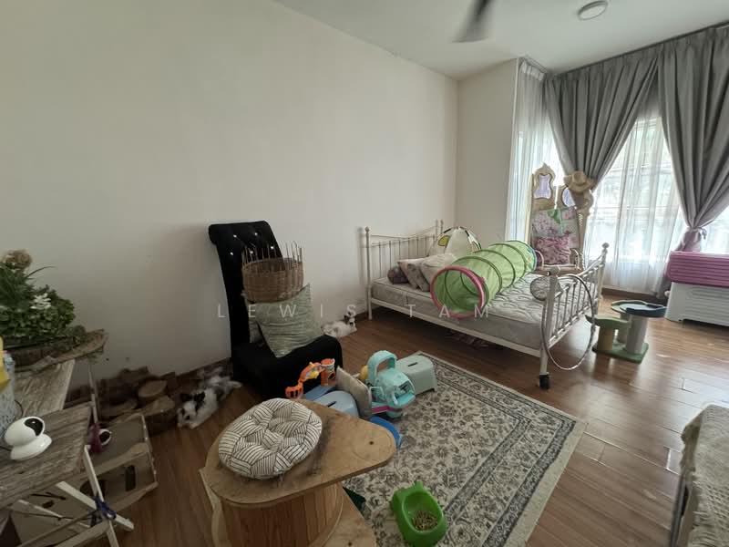 3-storey Terraced House for Sale in Bandar Tun Hussein Onn (Cheras) - Lewis Tam - Bedroom - PropertyGuru.com.my
