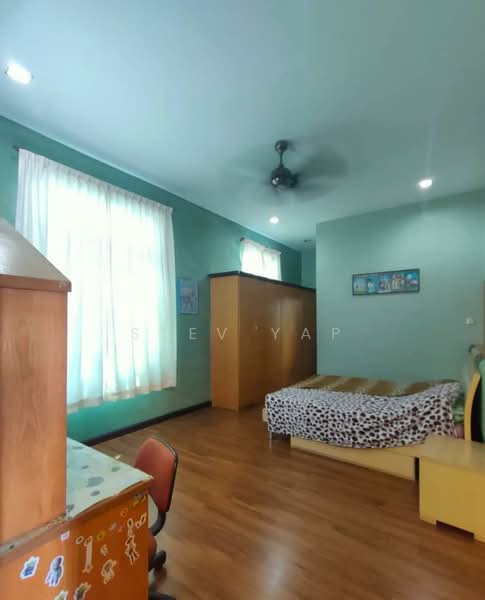 Rumah Banglo untuk Dijual di Taman Khidmat (Kota Kinabalu) - Stev Yap - Bedroom - PropertyGuru.com.my
