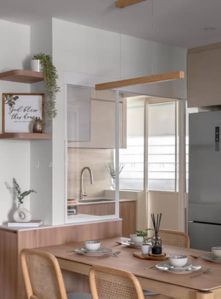 Service Residence for Sale at Mesahill - James Chong - Dining Room - PropertyGuru.com.my