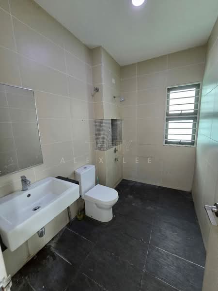 2-storey Terraced House for Rent in Klang (Selangor) - Alex Lee - Bathroom - PropertyGuru.com.my
