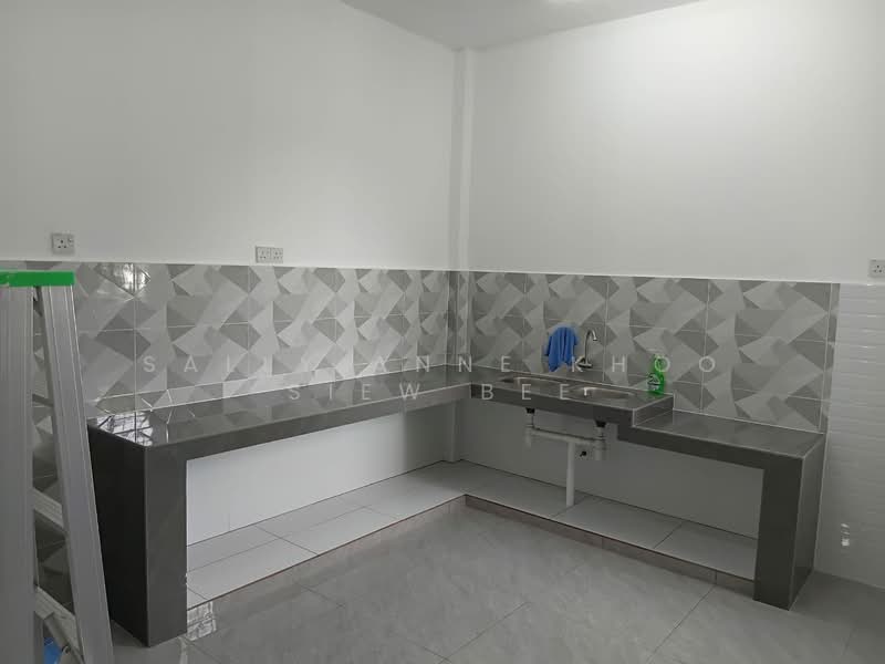 Pangsapuri untuk Dijual di Orchid @ Anggerik - Sally Anne Khoo Siew bee - Kitchen - PropertyGuru.com.my