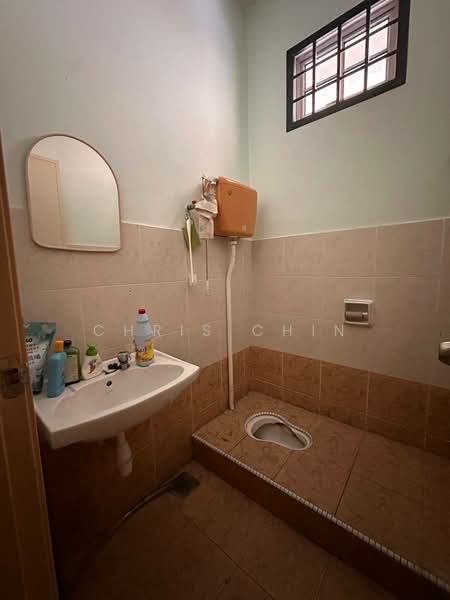 Rumah Teres 2 Tingkat untuk Dijual di Taman Setia Indah (Tebrau) - Chris Chin - Bathroom - PropertyGuru.com.my