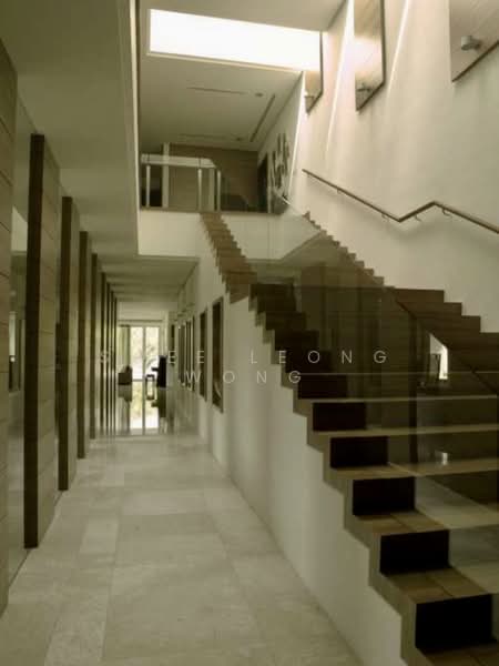 Bungalow for Sale in Seri Kembangan (Selangor) - Swee Leong Wong - Corridor - PropertyGuru.com.my