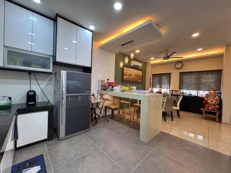 Semi-Detached House for Sale in Seri Kembangan (Selangor) - Lewis Tam - Kitchen - PropertyGuru.com.my