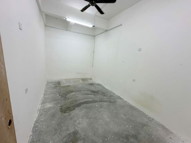 Shop for Rent in Austin Crest (Johor Bahru) - Alan Lin - Interior - PropertyGuru.com.my