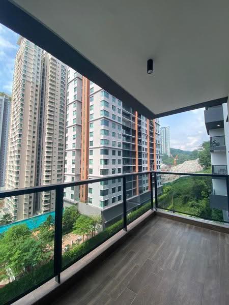 Kondominium untuk Dijual di Residensi Astrea - James Eng - Balcony - PropertyGuru.com.my