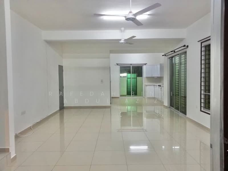 2-storey Terraced House for Sale in Bandar Seri Impian (Kluang) - Rafedah Binti Abdul Aziz - Living Room - PropertyGuru.com.my